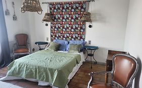 Maison Au Calme Sur Arles
