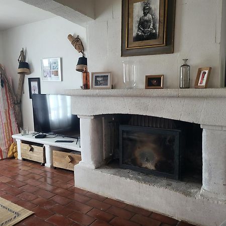 Maison Au Calme Sur Arles Villa Exterior photo